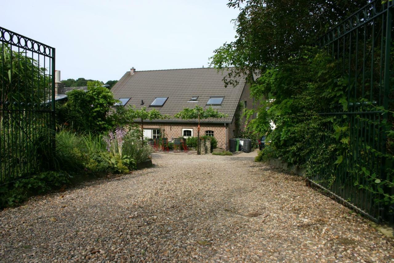 Sint Antoniusbank Bed & Breakfast Bemelen Exterior photo